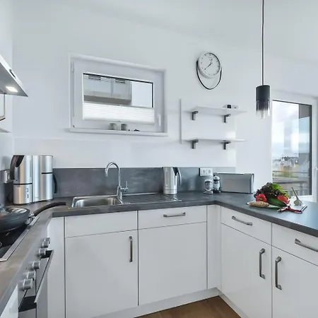 Hamptons 1 Og, Balkon, Tiefgarage *