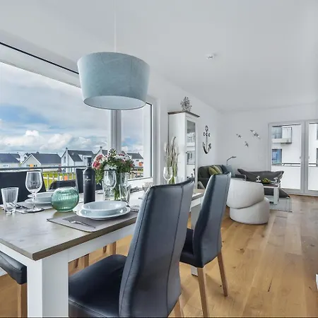 Hamptons 1 Og, Balkon, Tiefgarage *