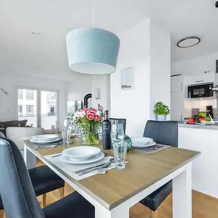 Hamptons 1 Og, Balkon, Tiefgarage *