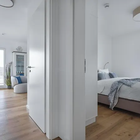 Hamptons 1 Og, Balkon, Tiefgarage